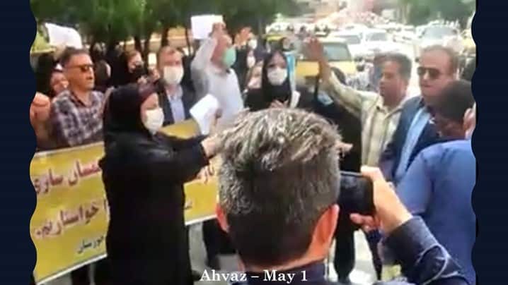 10_iran-teachers-protests-01052022-2